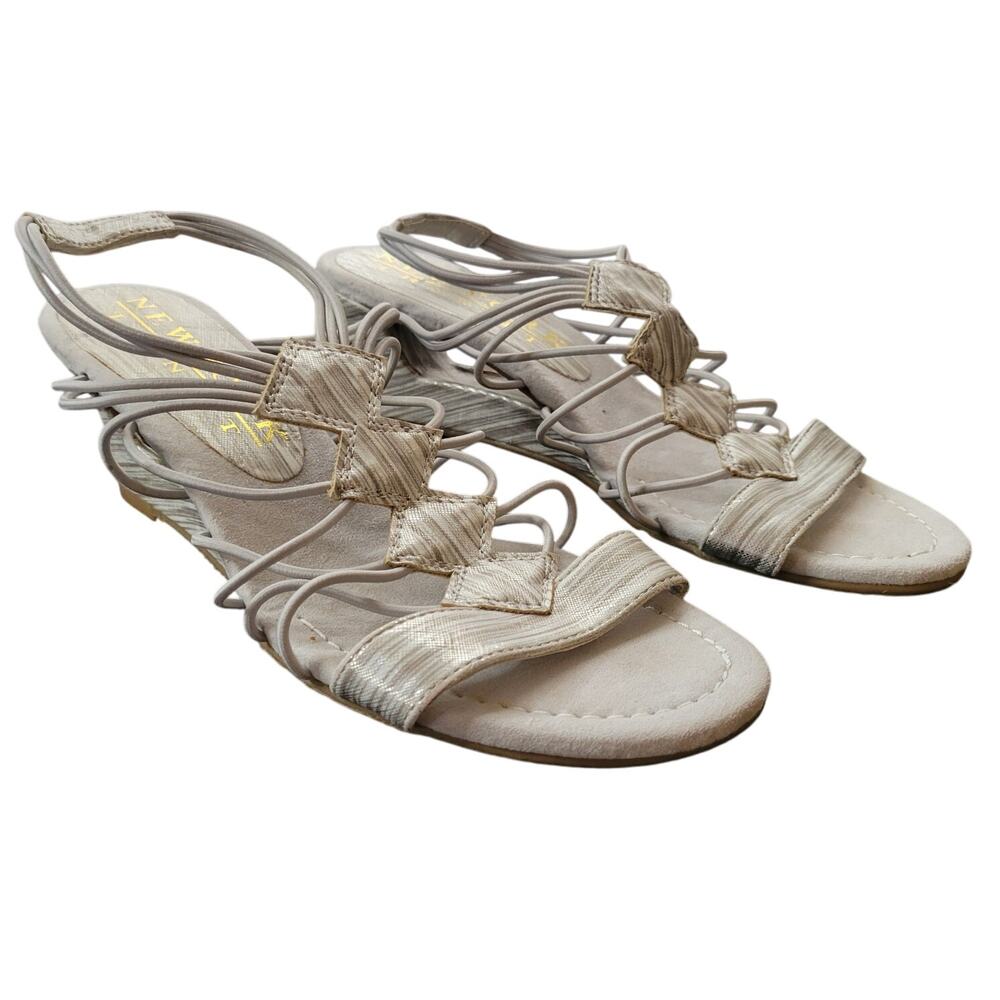 New York Transit Strappy Sandals 7.5 Silver Gray Low Heel Slip On